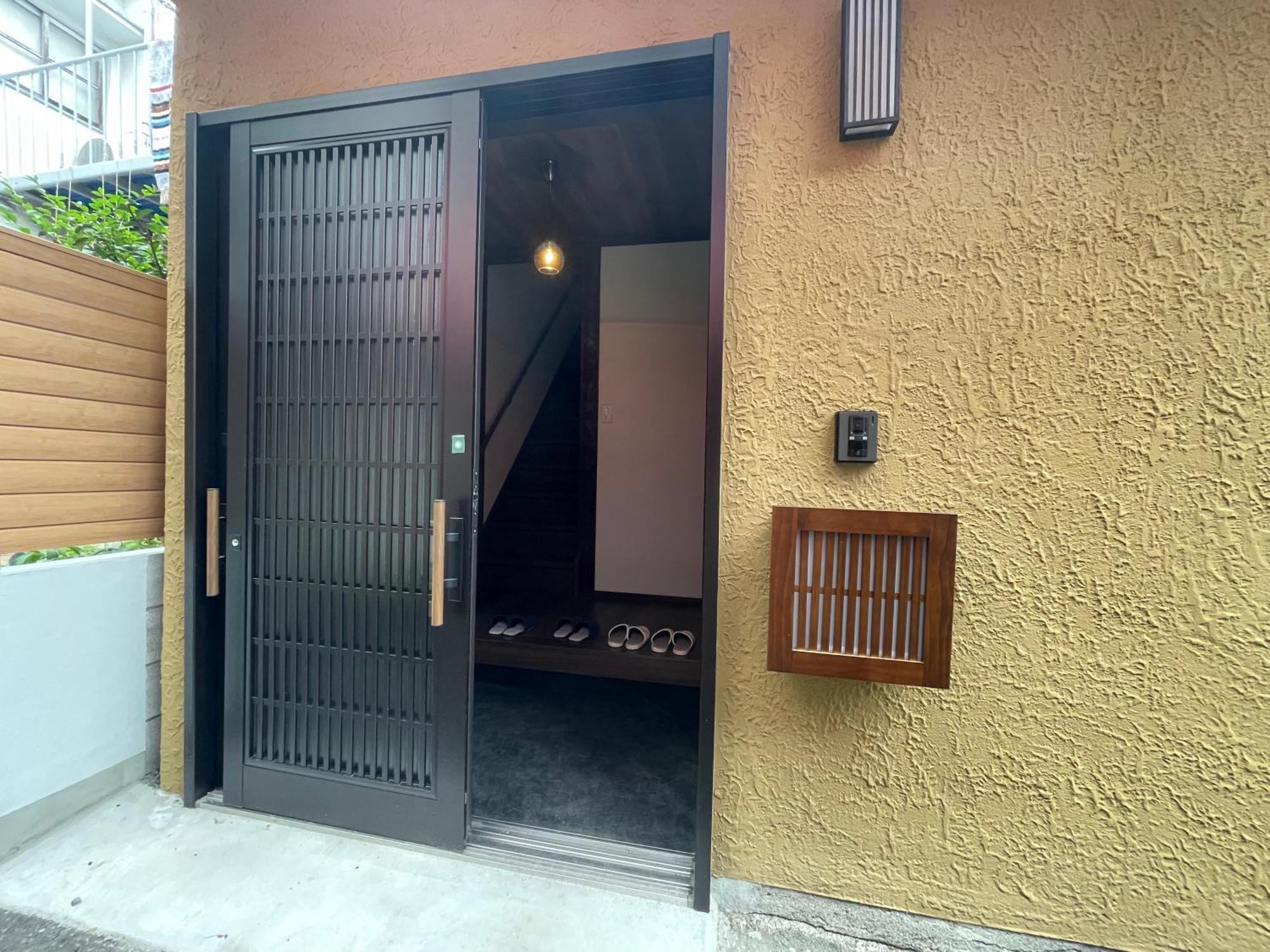 青い家広尾 Hotel Tokyo Eksteriør billede